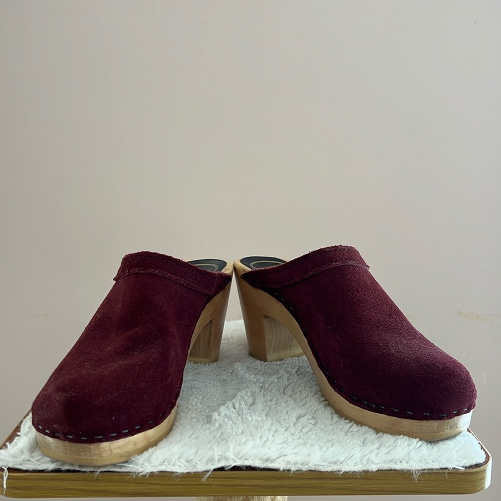 Bordeaux suede No 6 Old School Clog on High Heel